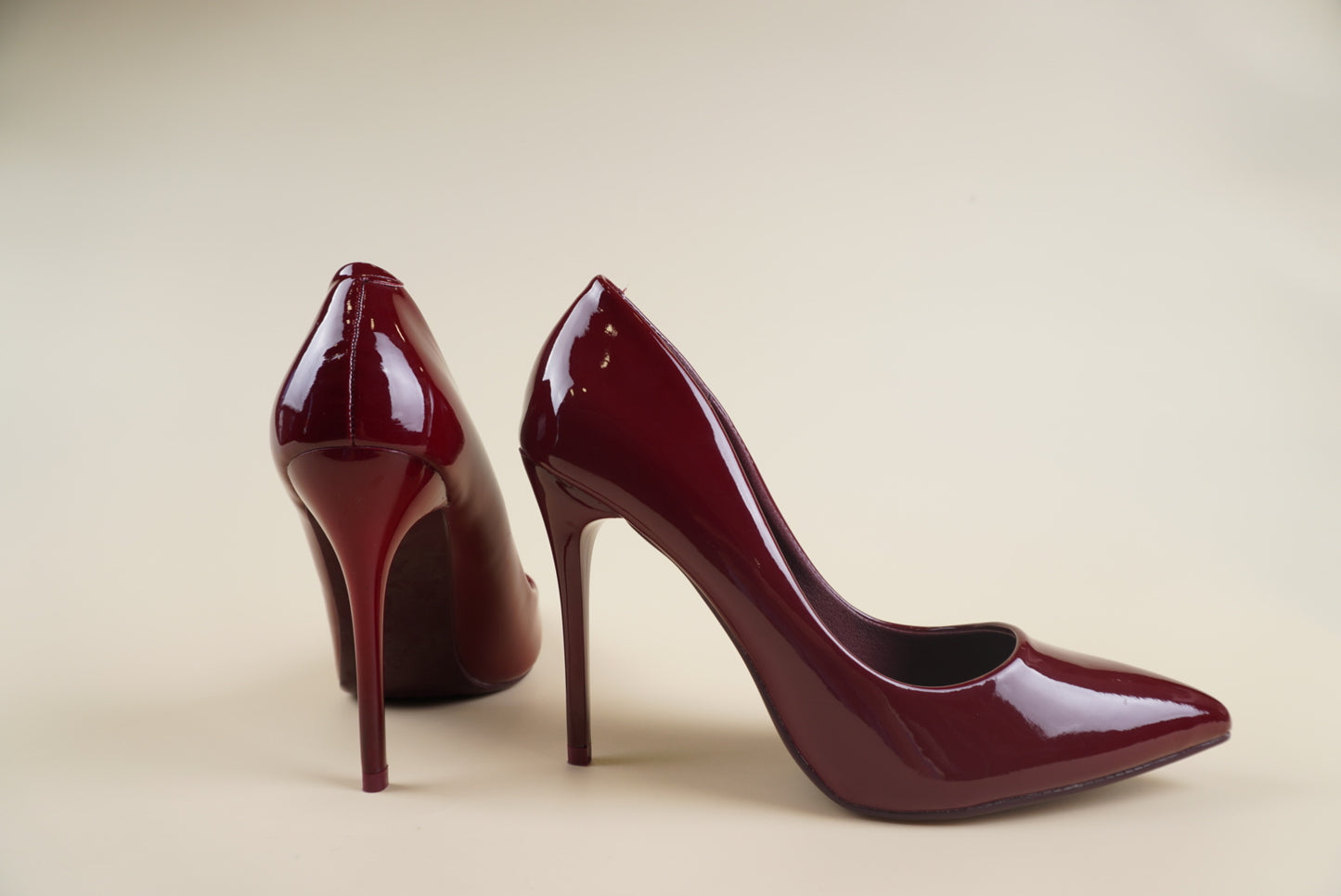 Classic High Heels - Wine