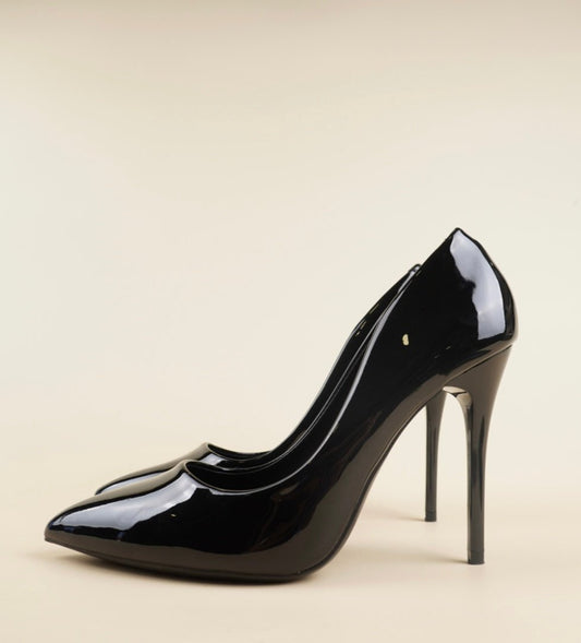 Classic High Heels - Black