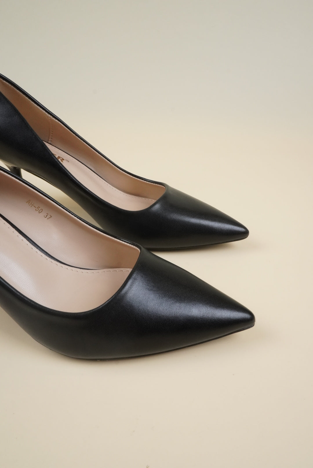Office Pumps - Black