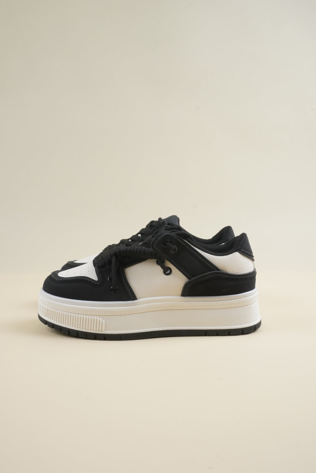 Chunky Sneakers - Black