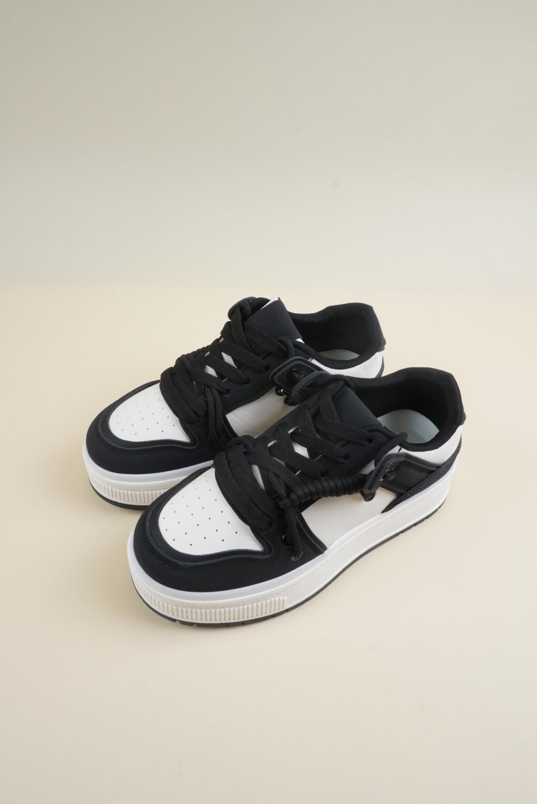 Chunky Sneakers - Black