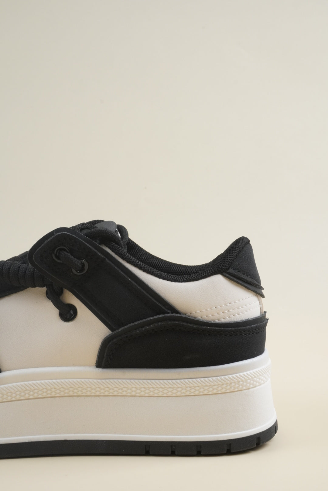 Chunky Sneakers - Black