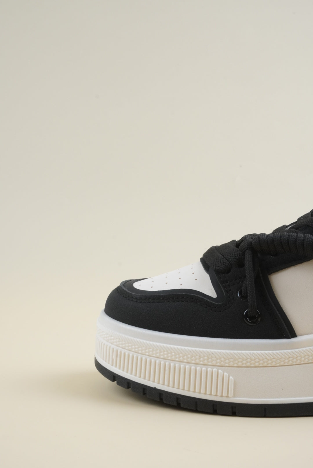 Chunky Sneakers - Black