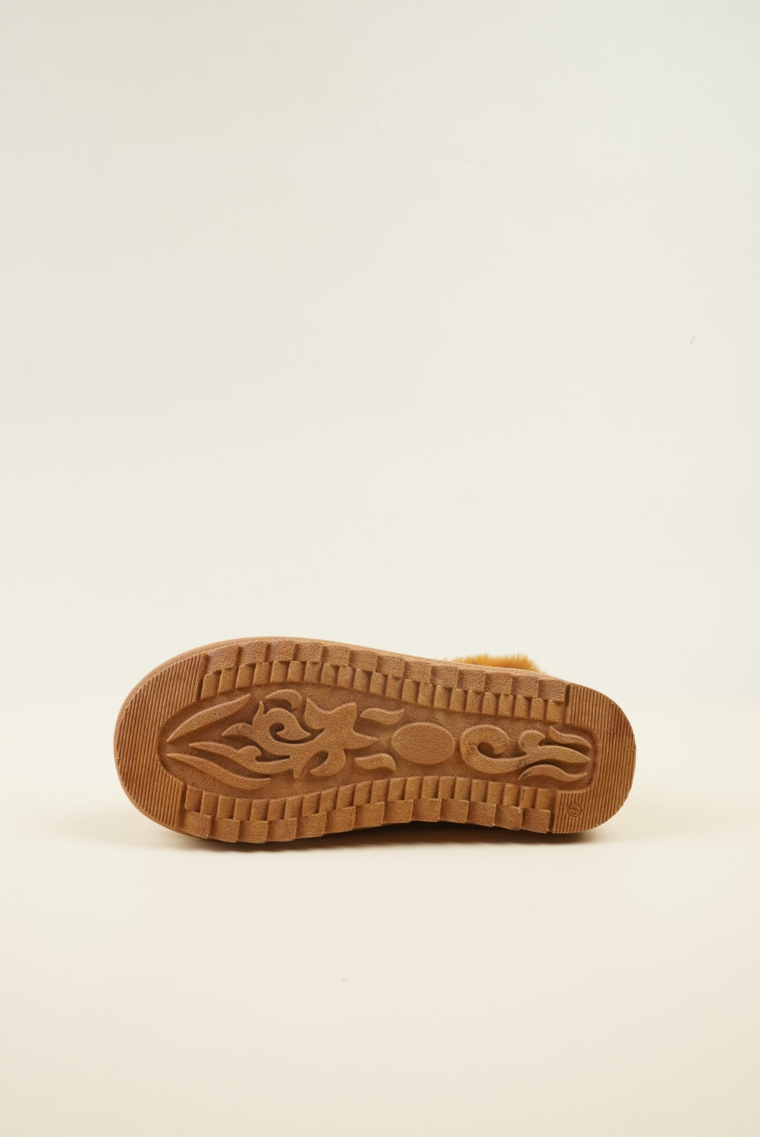 Fluffy Slippers - Camel