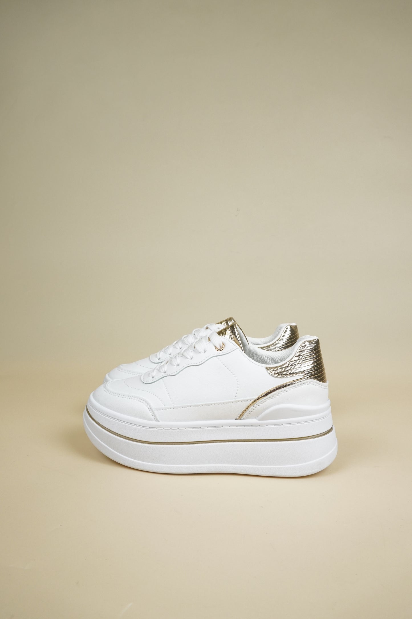 Platform Sneakers - White/Gold