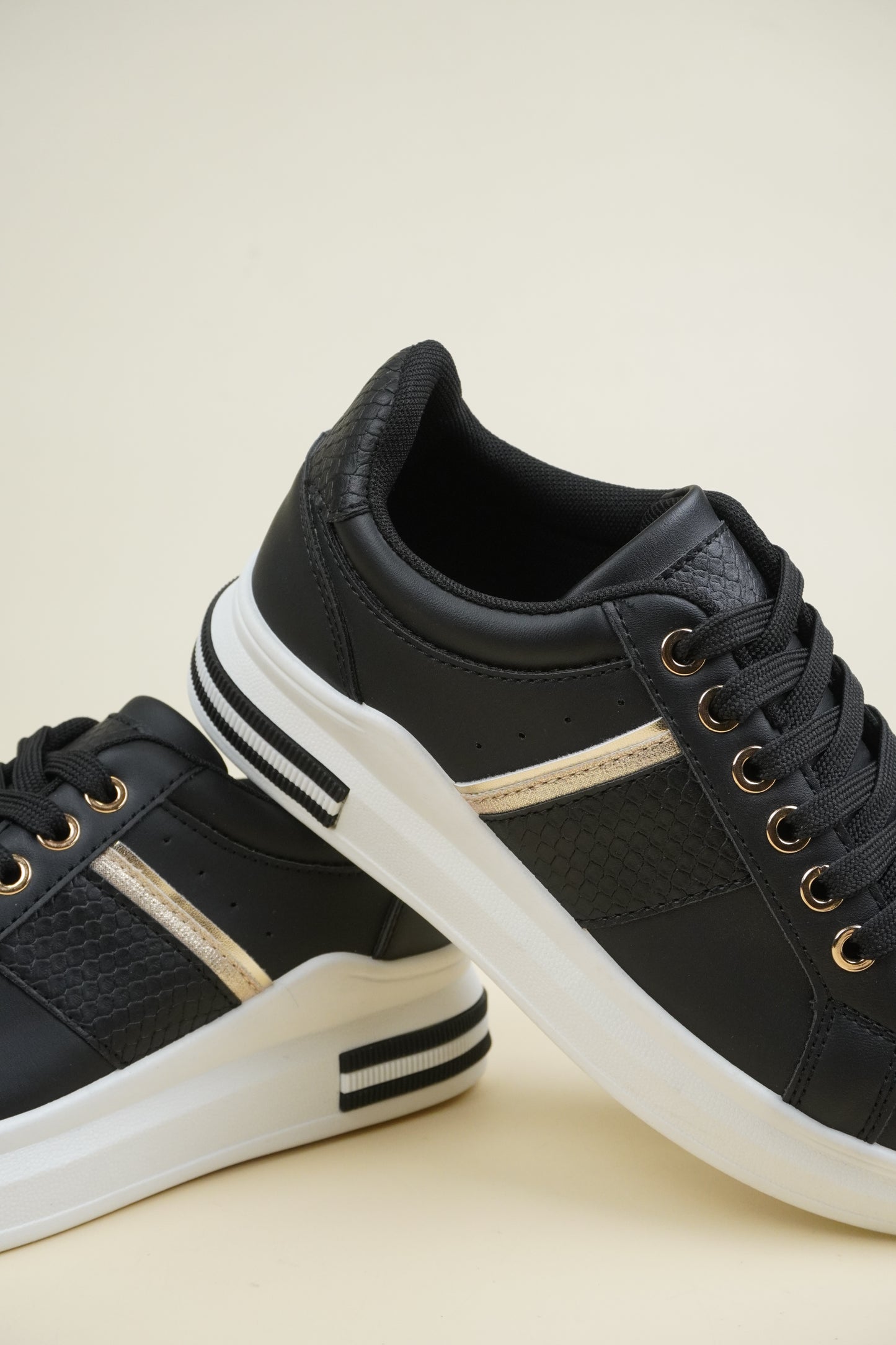 Wedge Sneakers - Black