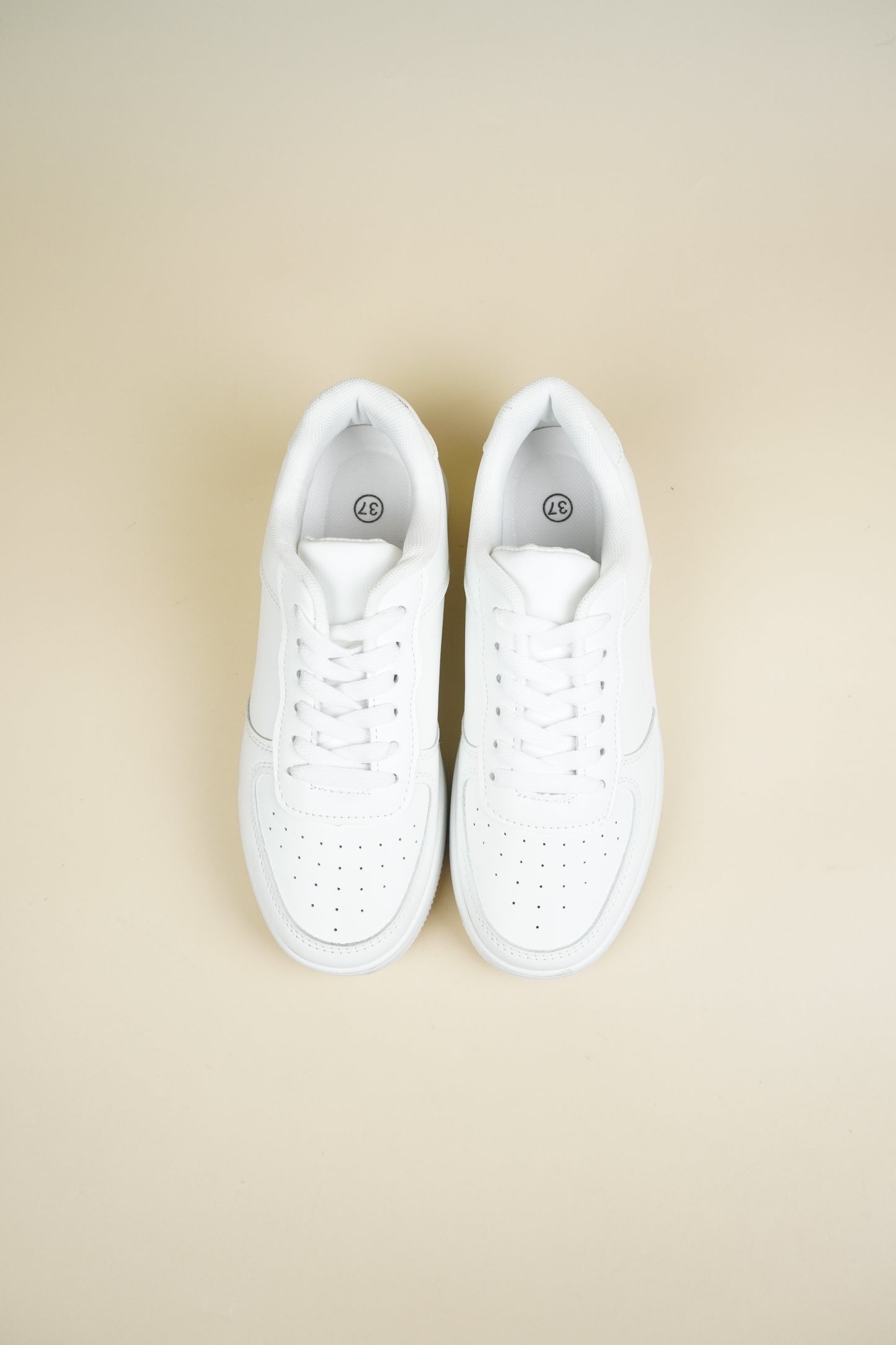Classic Sneakers - White