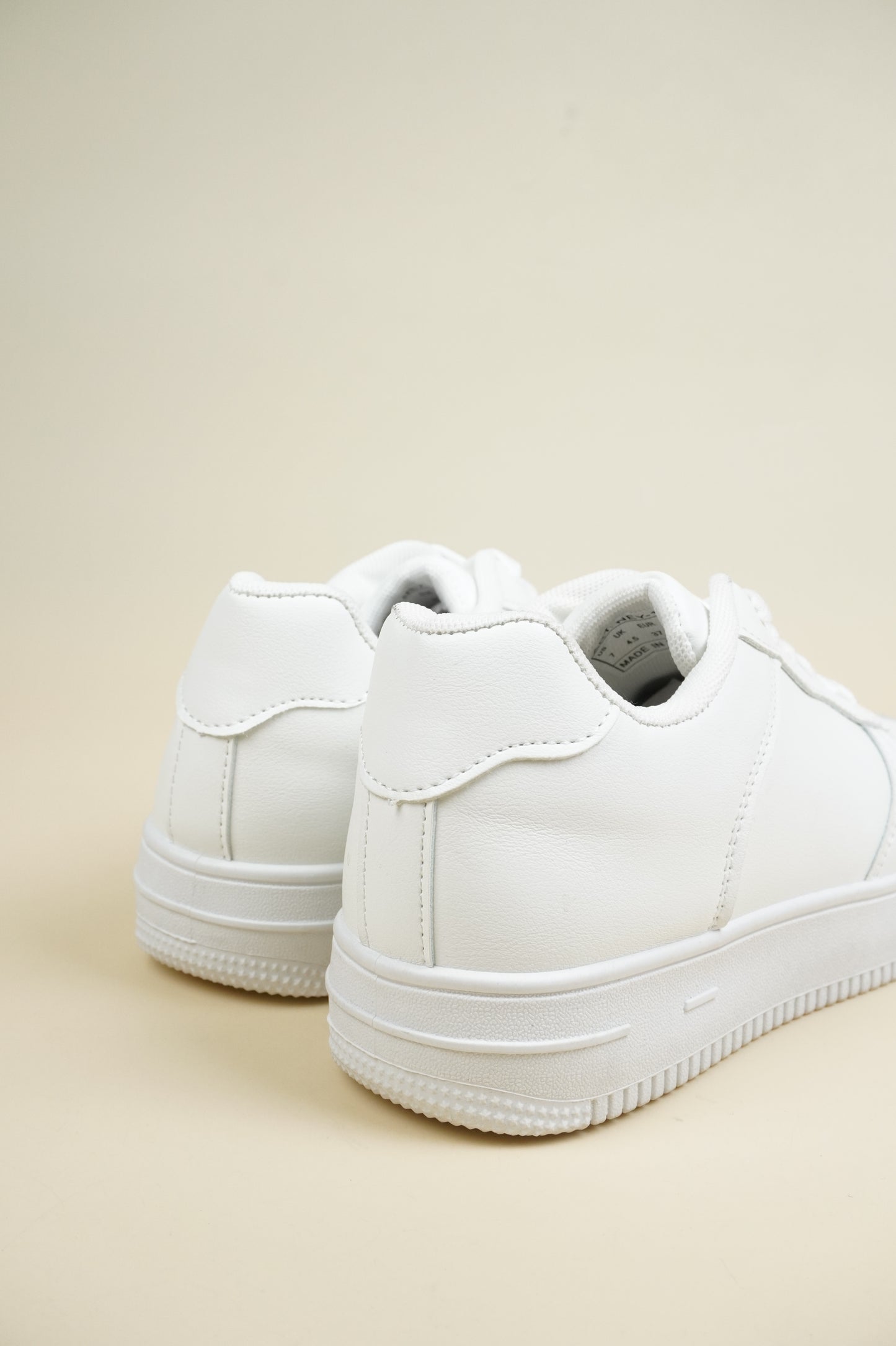 Classic Sneakers - White