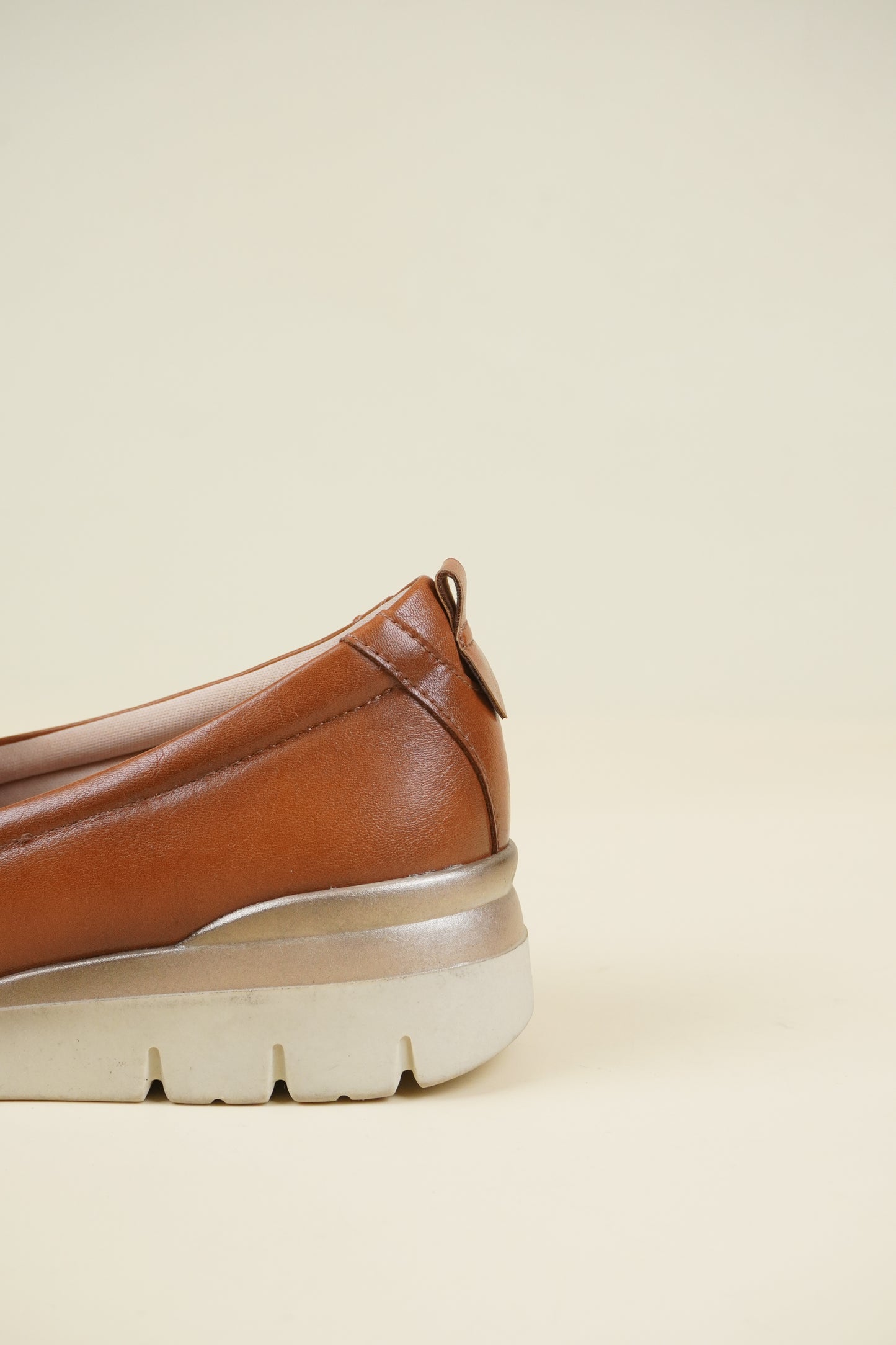 Ladies' Wedge Loafers - Camel