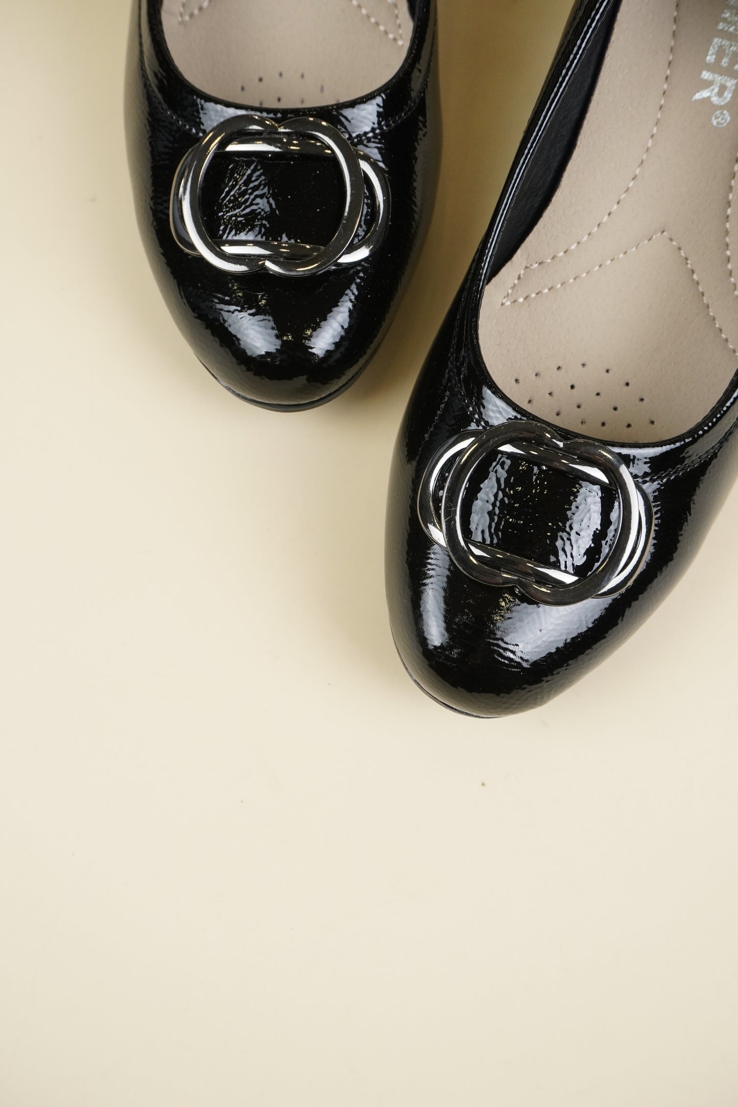 Patent Leather Pumps Low Heel - Black