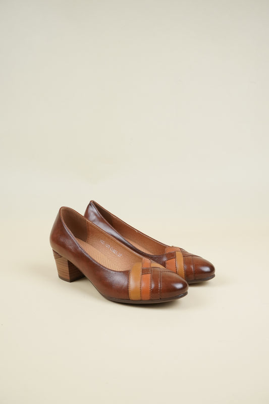 Block Heeled Court Shoes - Camel