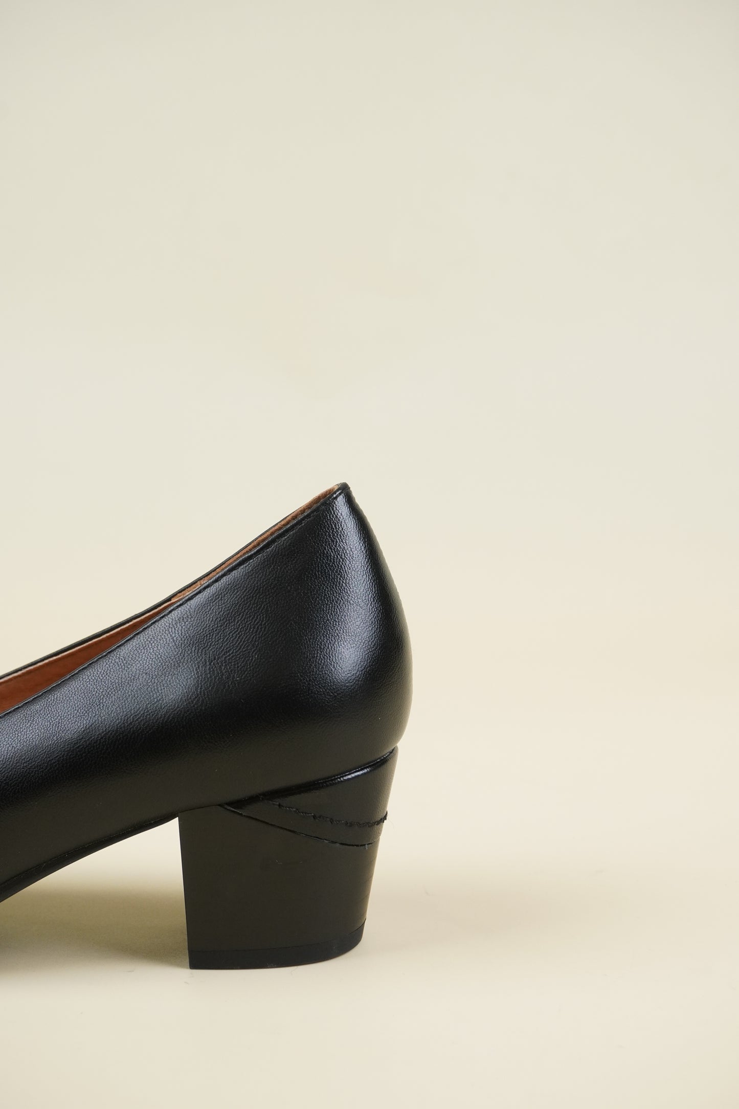 Block Heeled Court Shoes - Black