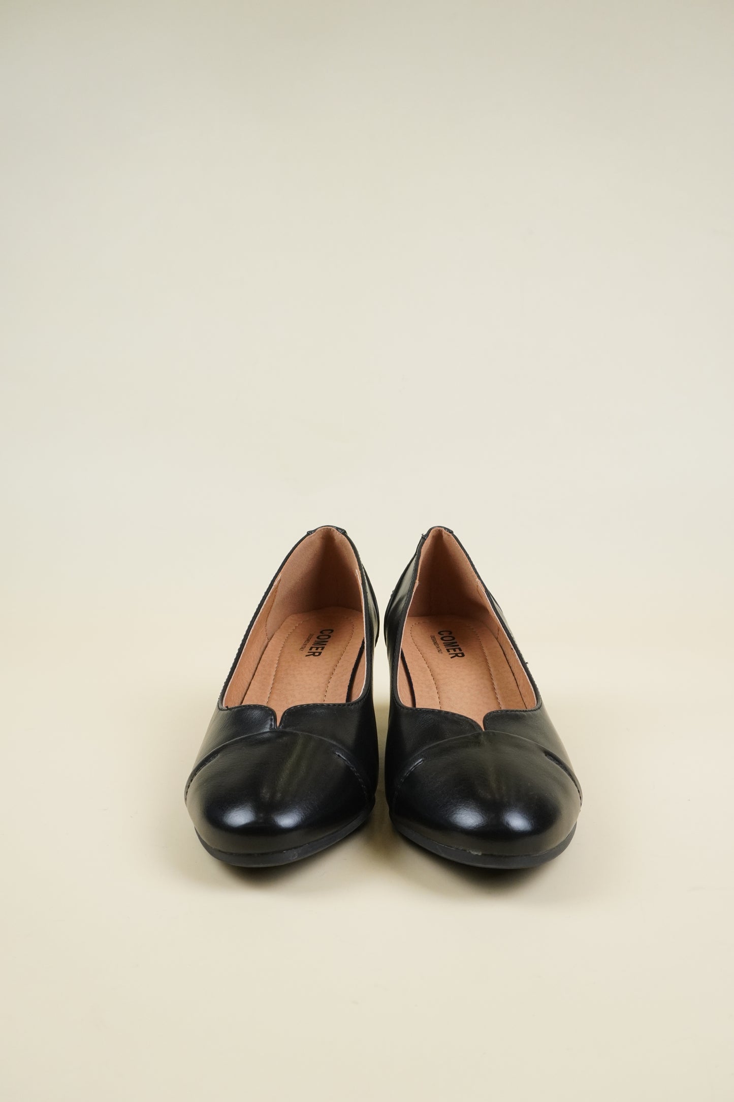 Ladies' Leather Pumps Low Heel - Black