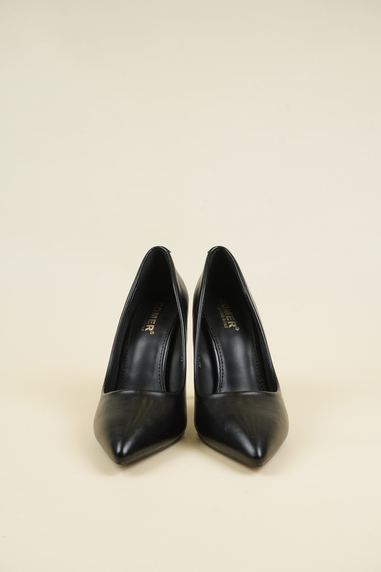 Classic Leather High Heels - Black