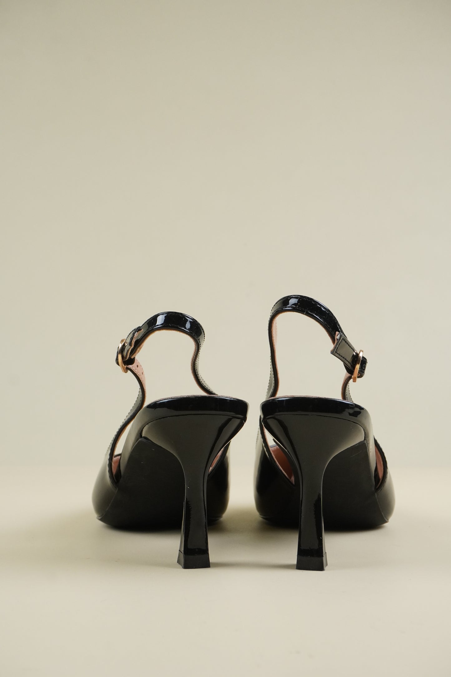 Classic Slingback Heels - Black