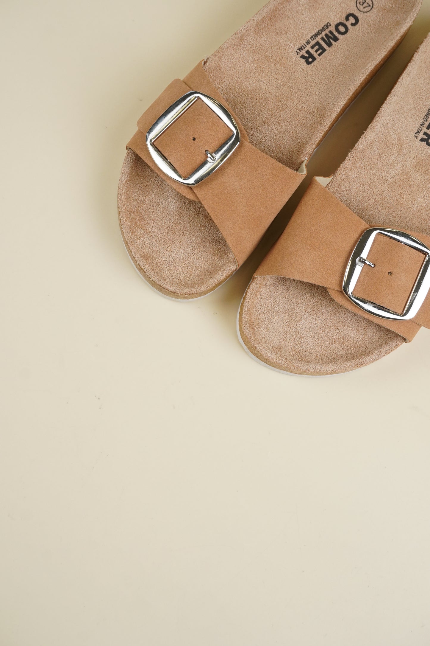 Single-Buckle Slippers - Camel