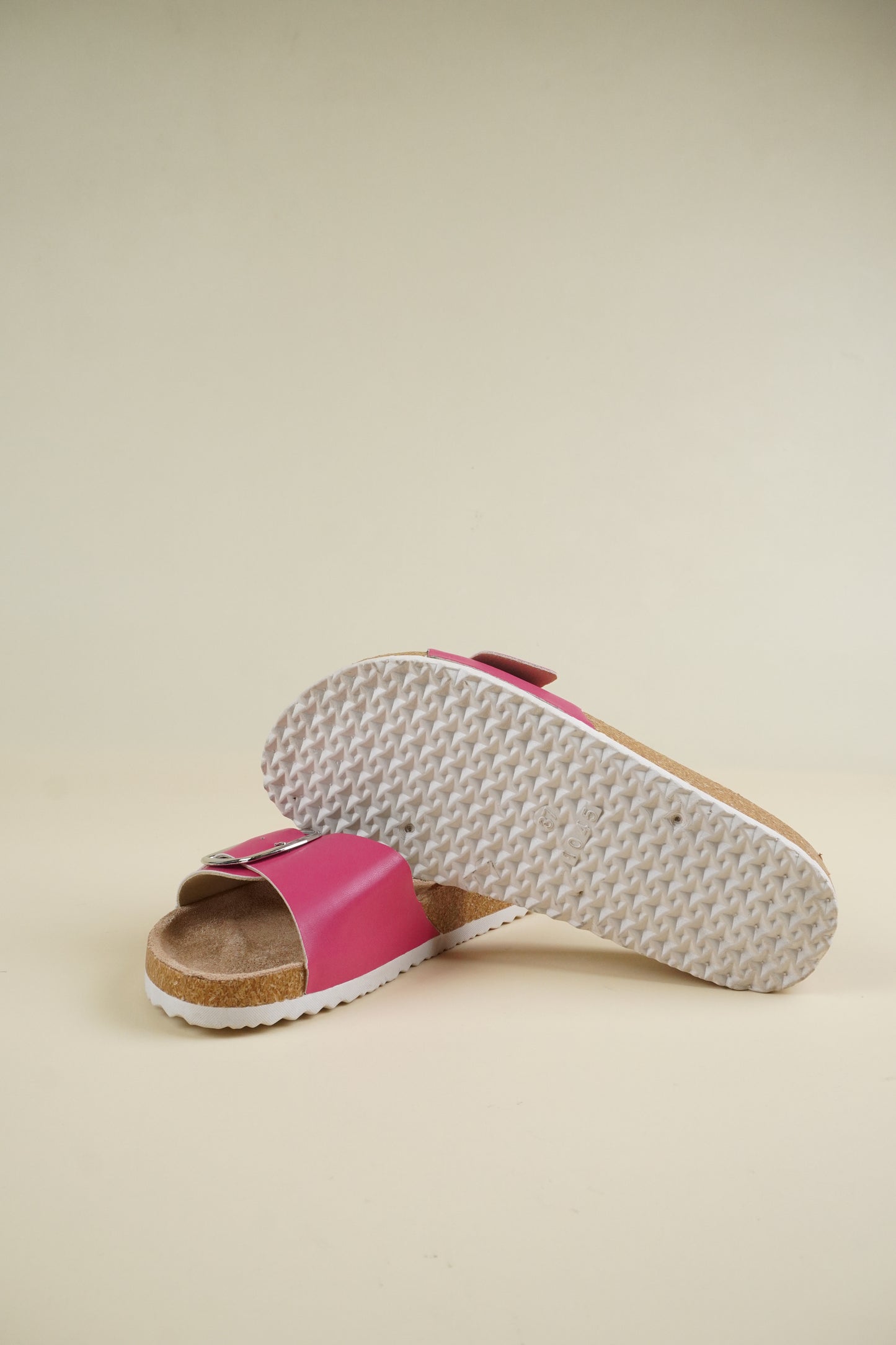 Single-Buckle Slippers - Fushia