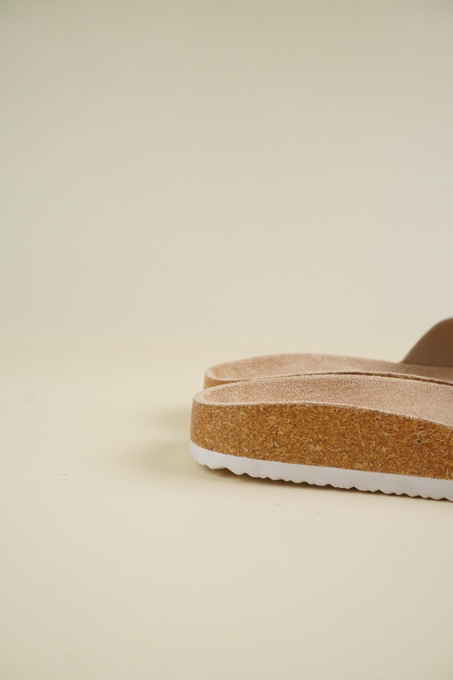 Single-Buckle Slippers - Fushia