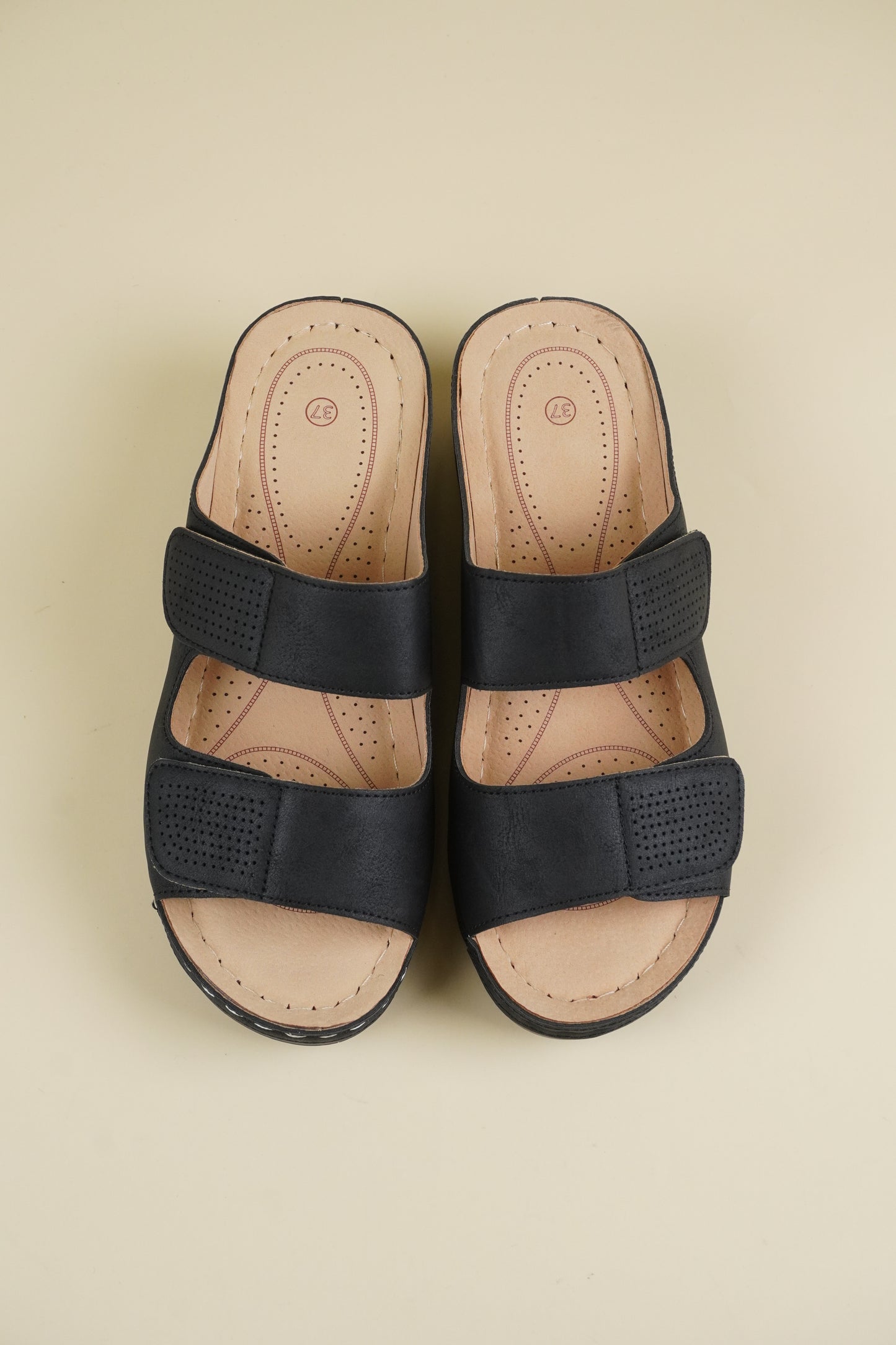 Open-Toe Wide-Fit Wedge Slippers - Black