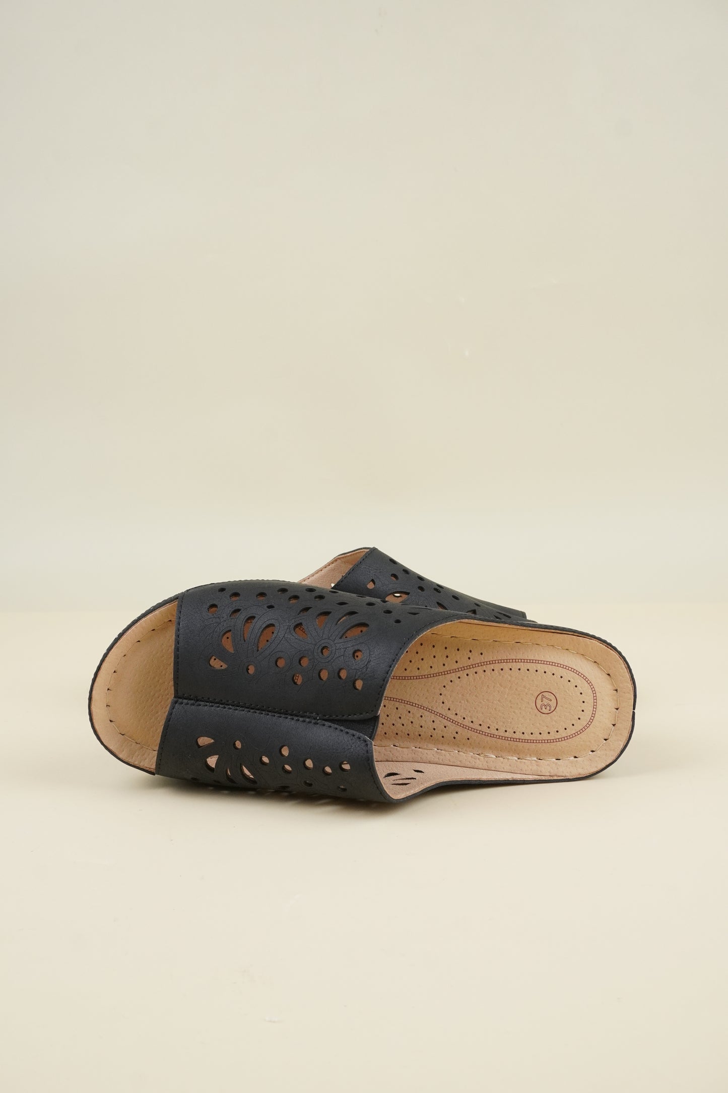 Open-Toe Wide-Fit Slippers - Black