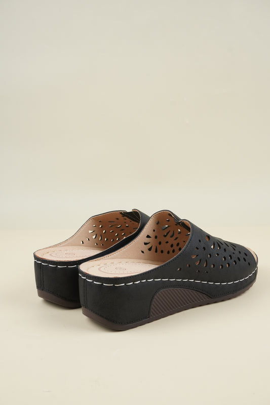 Open-Toe Wide-Fit Slippers - Black