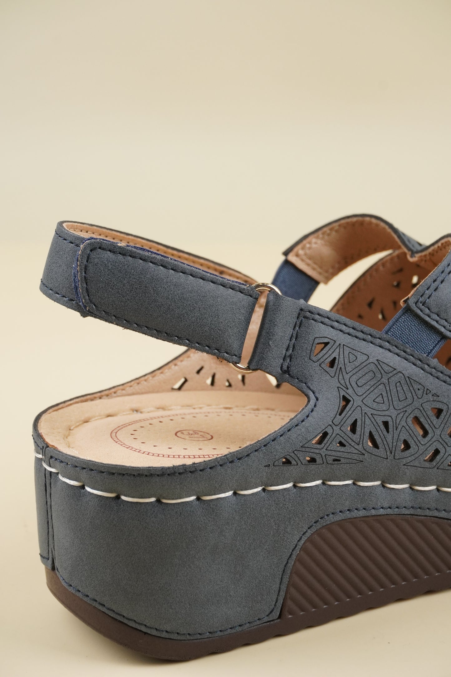 Open-Toe Wide-Fit Sandals - Blue