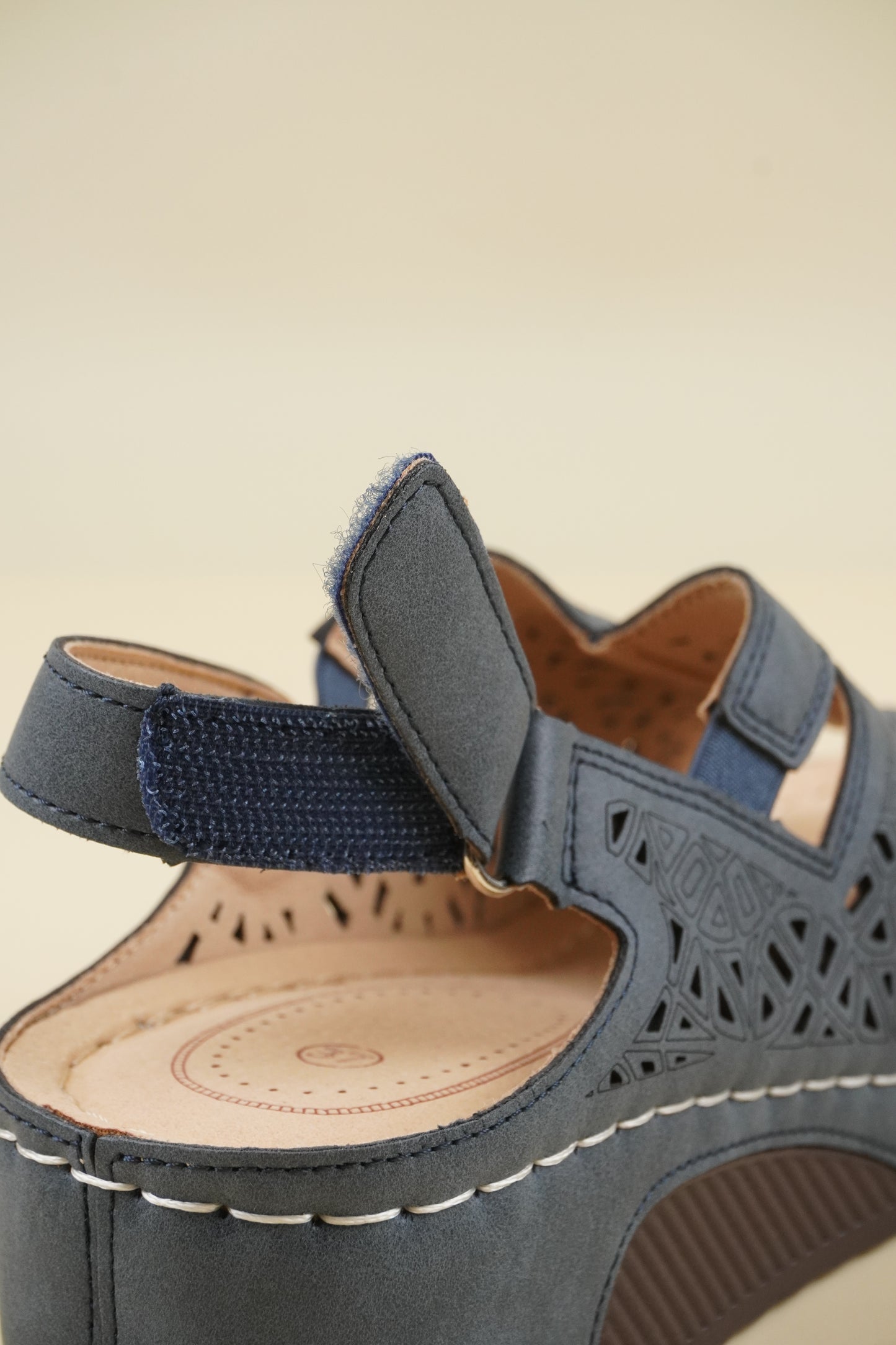 Open-Toe Wide-Fit Sandals - Blue
