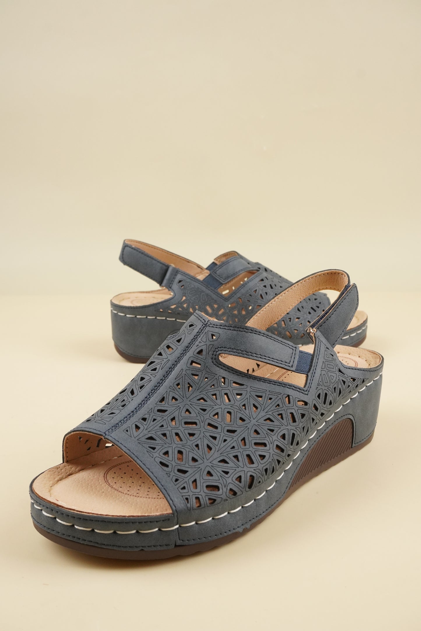 Open-Toe Wide-Fit Sandals - Blue