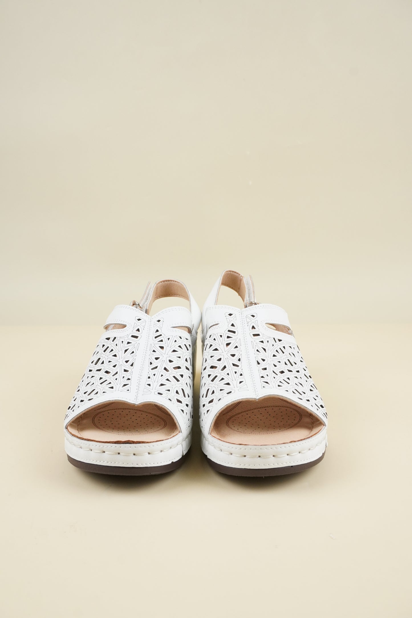 Open-Toe Wide-Fit Sandals - White