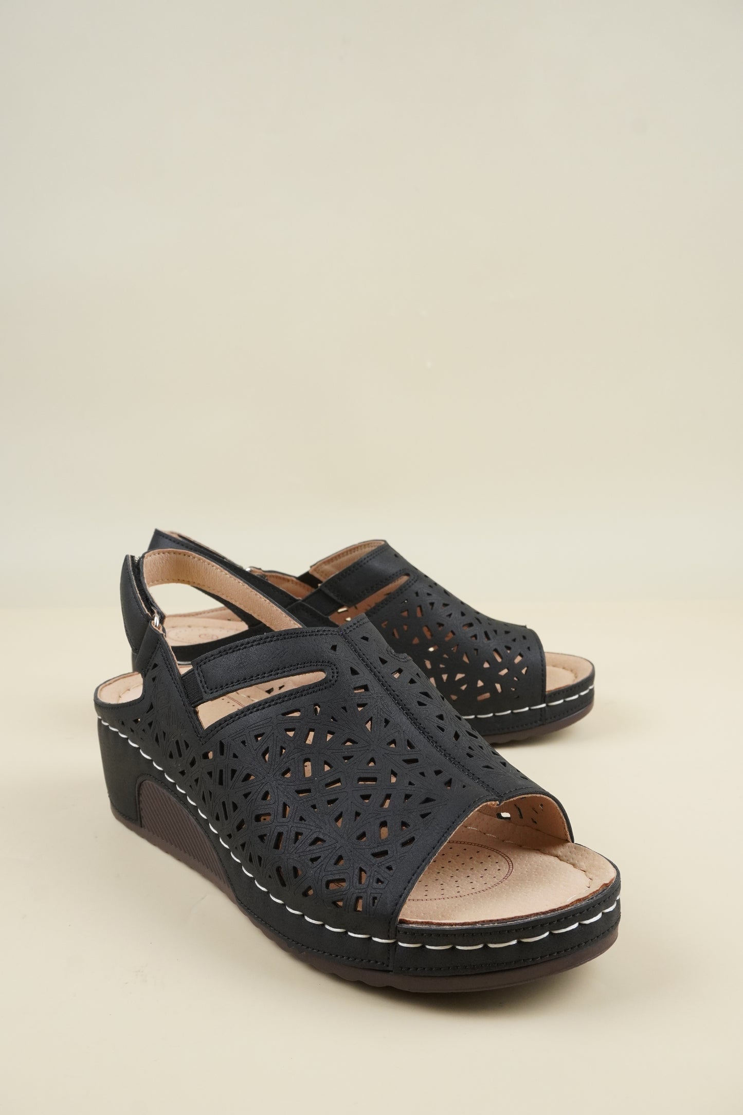 Open-Toe Wide-Fit Sandals - Black
