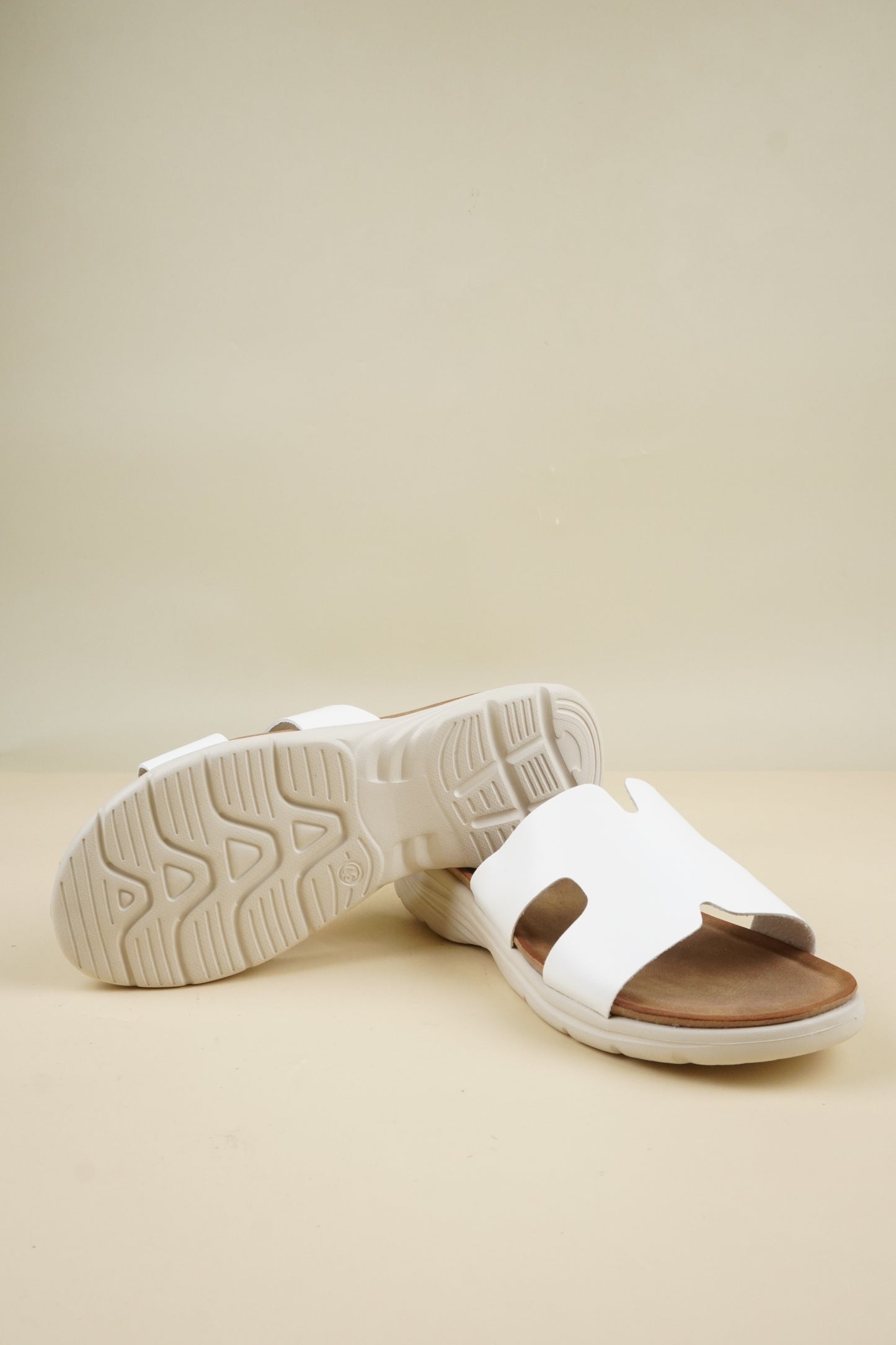 H Slippers - White