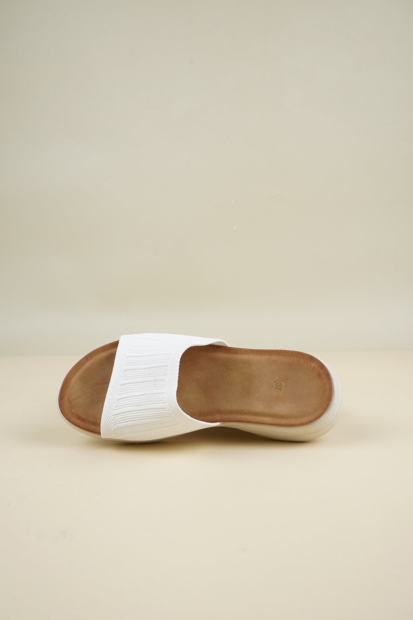 Fabric Light Weight Slippers - White