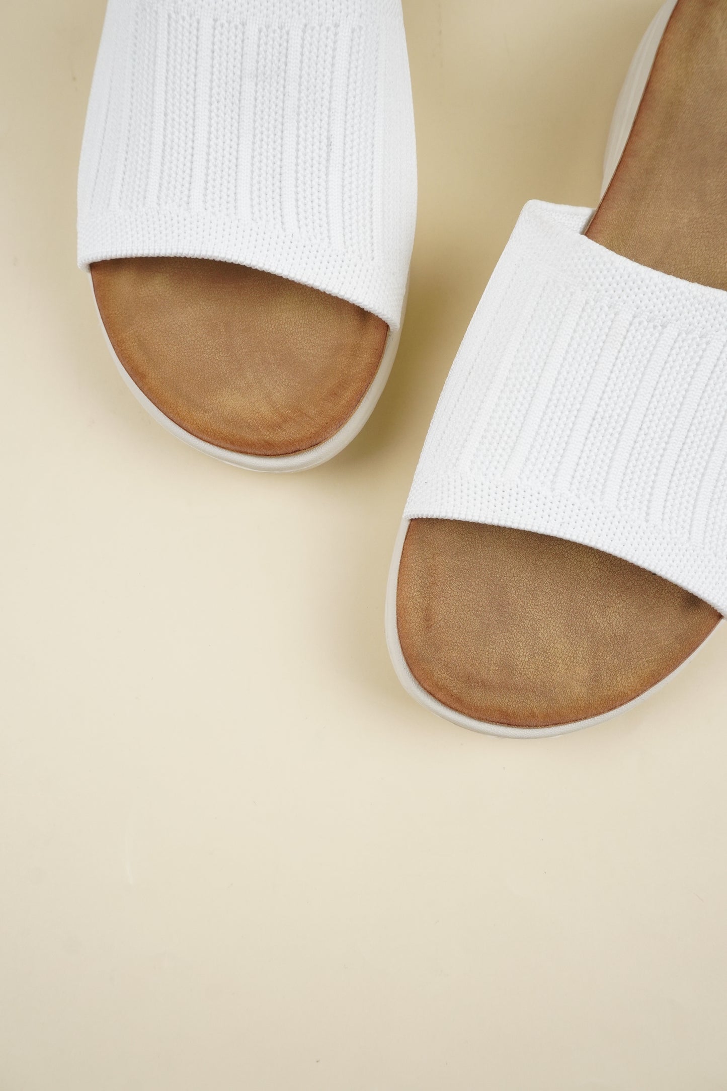 Fabric Light Weight Slippers - White