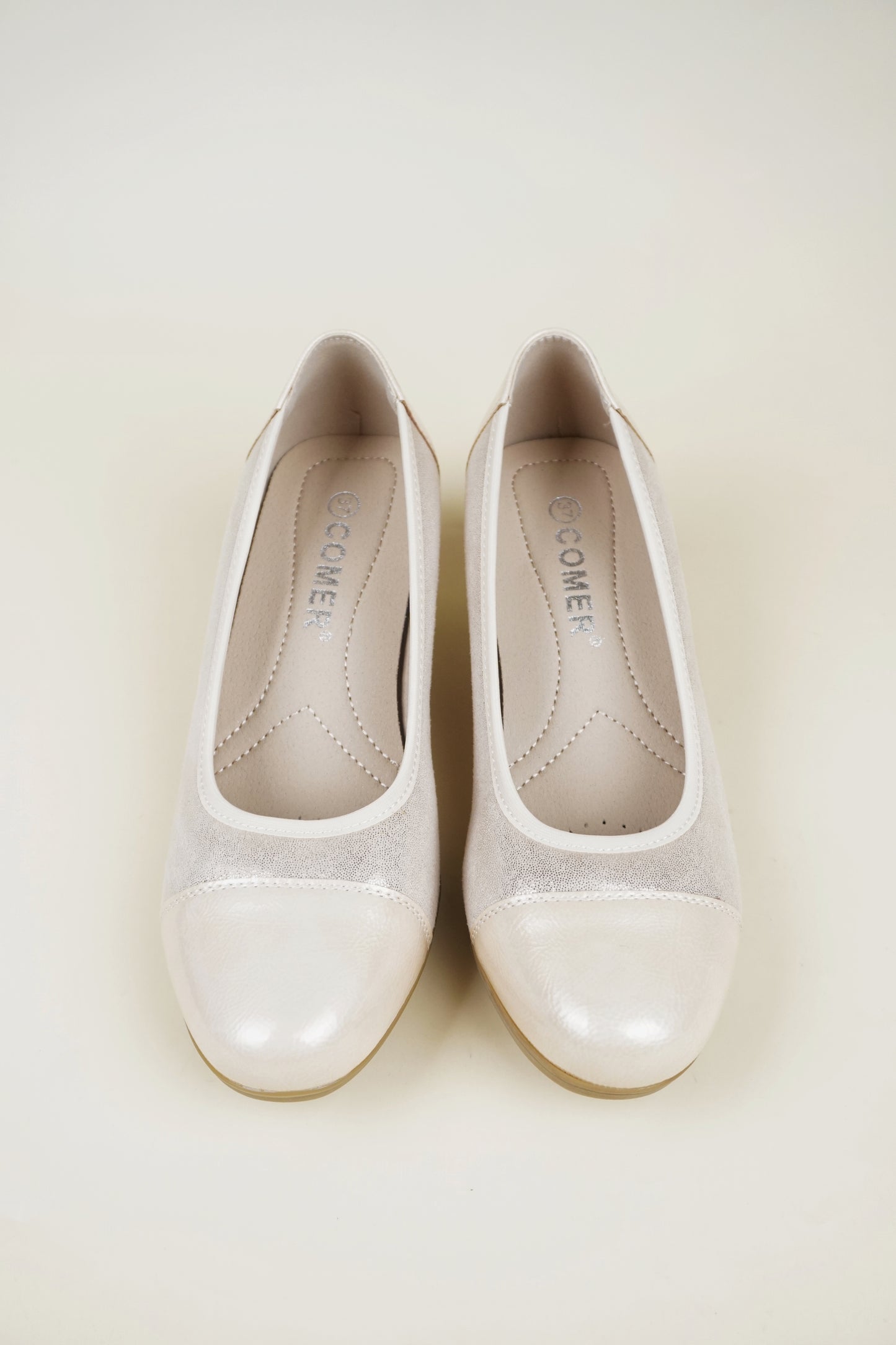 Ladies' Round Toe Pumps Low Heel - Beige