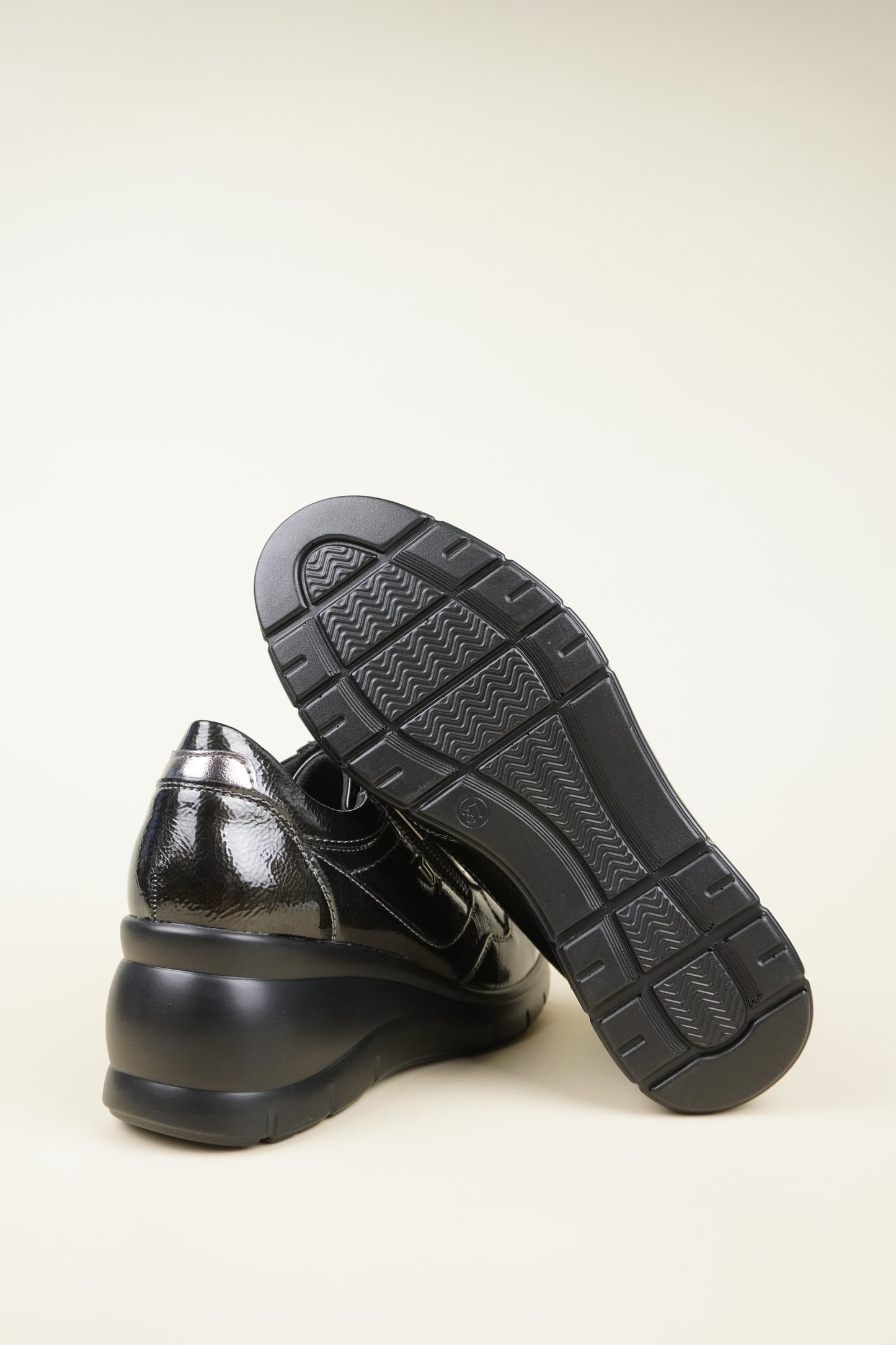 Women's Wedge Sneakers - Gun Color