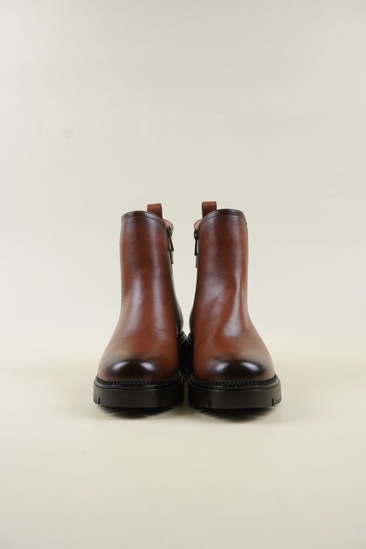 Single-Buckle Ankle Boots - Camel