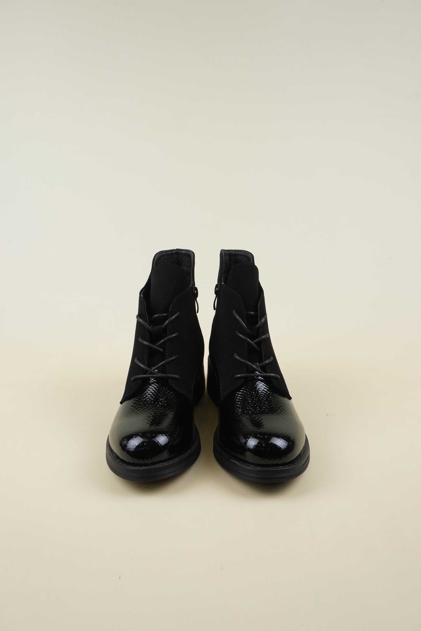 Women's Winter Flat Ankle Boots - Snake