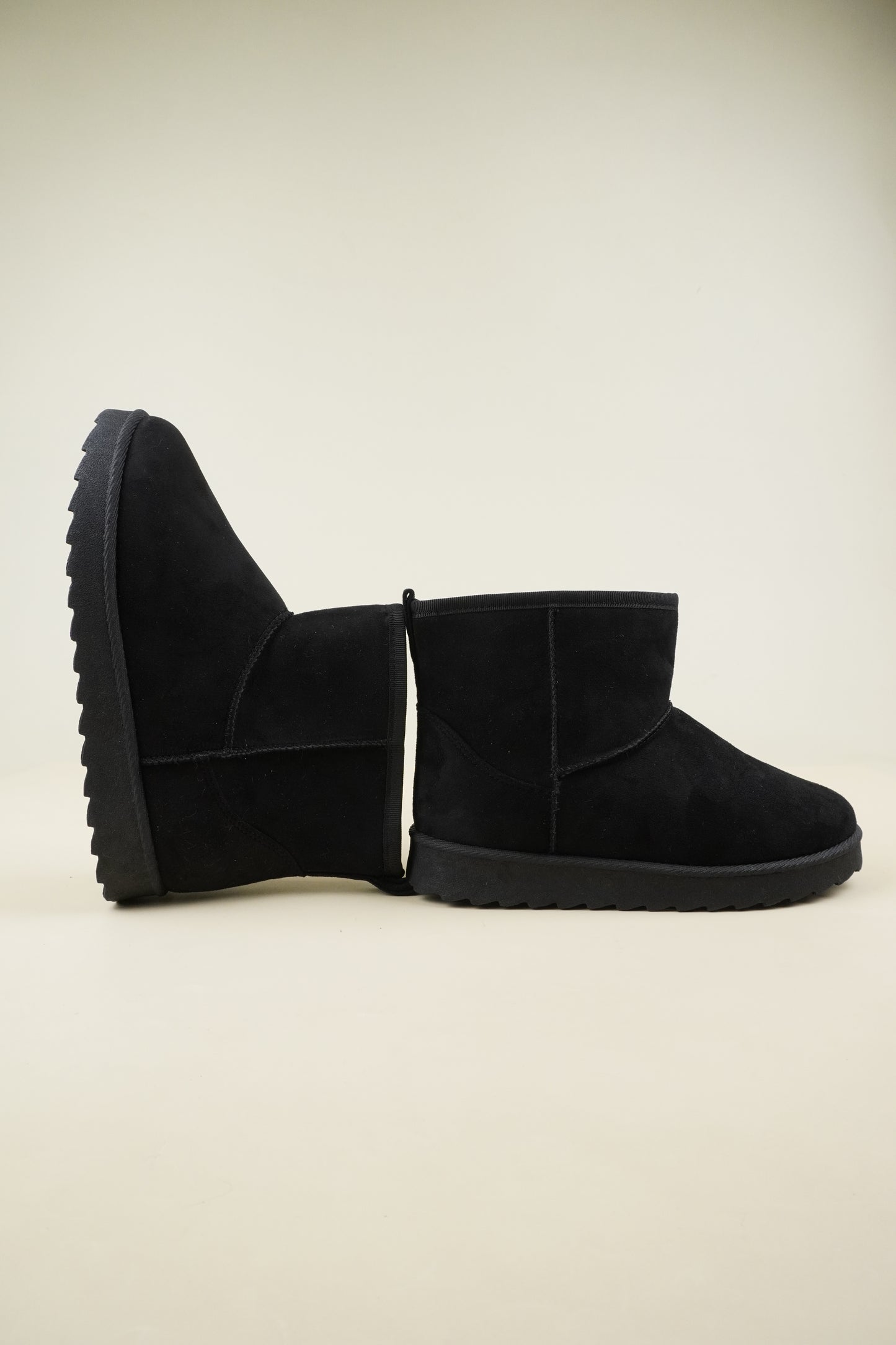 Suede Winter Snow Boots - Black