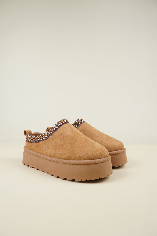 Platformed Winter Slippers - Camel