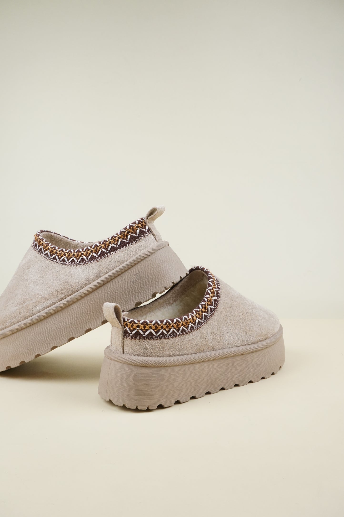 Platformed Winter Slippers - Beige