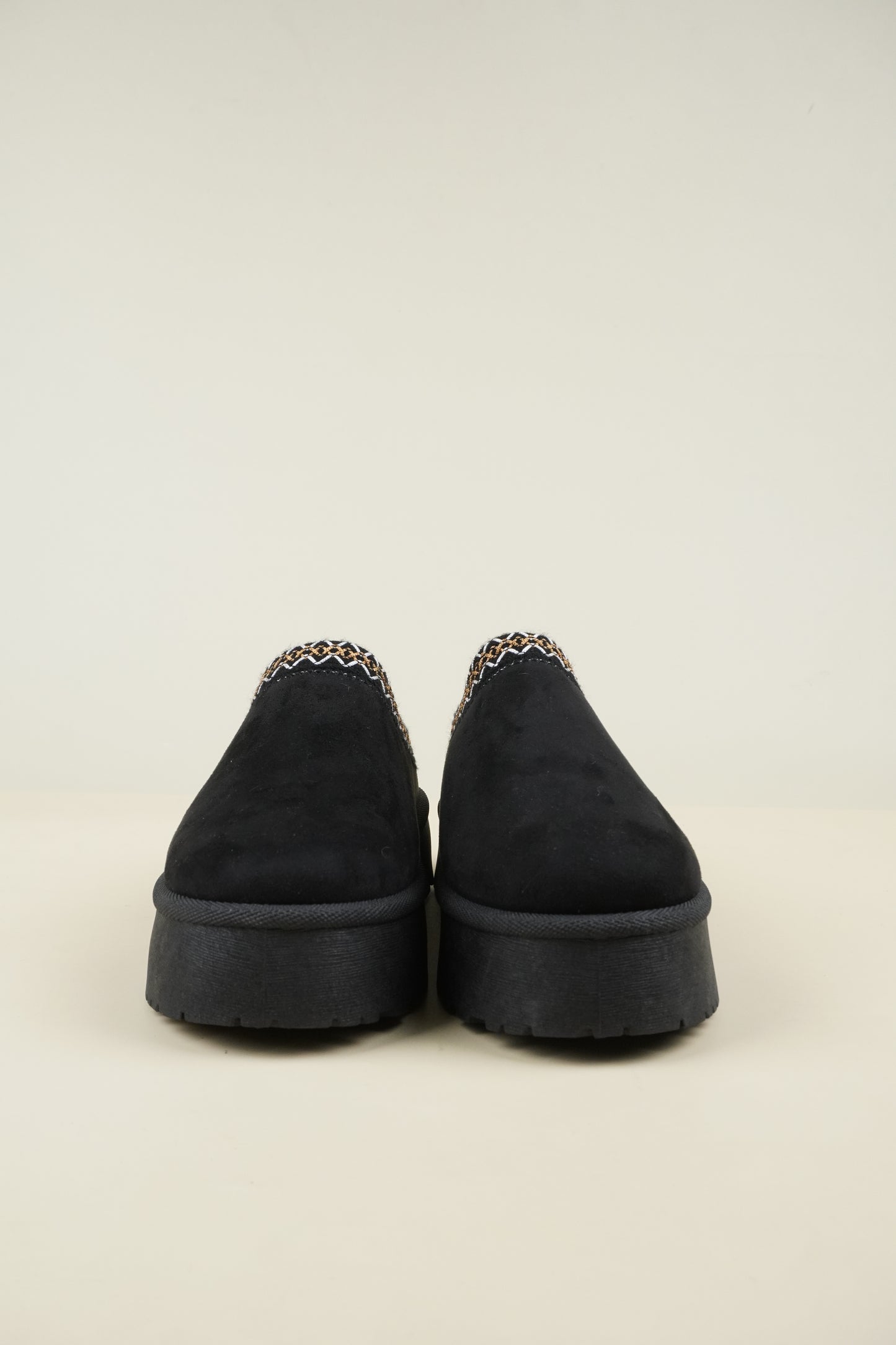 Platformed Winter Slippers - Black