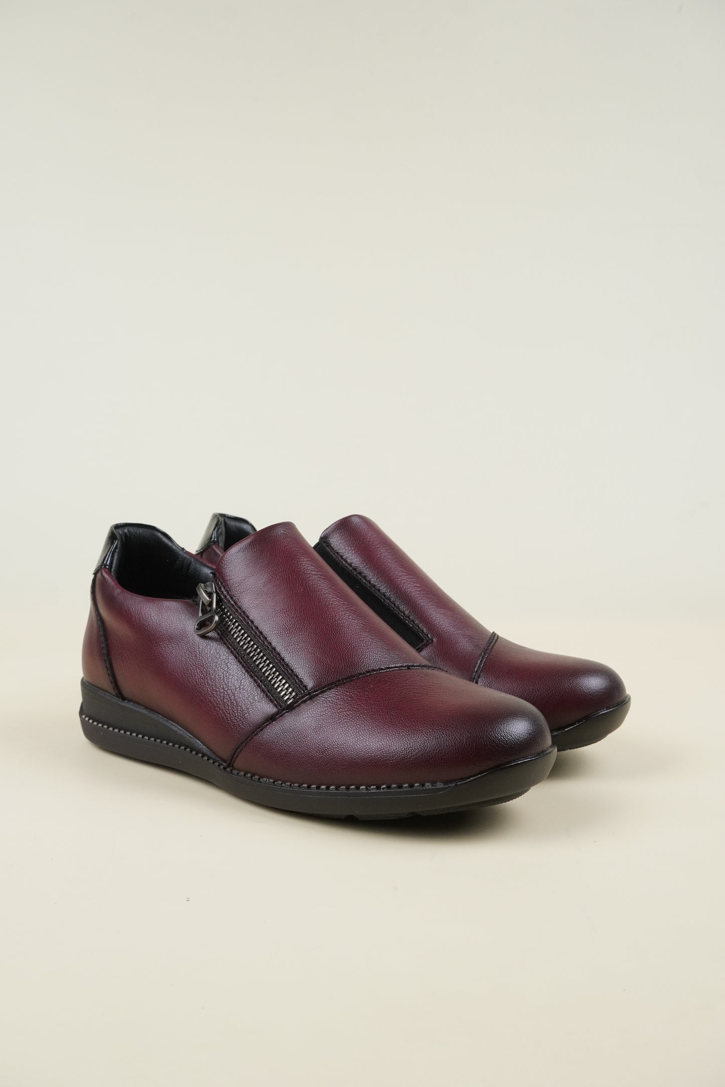 Comfort Slip-On Women's Shoes - Wine