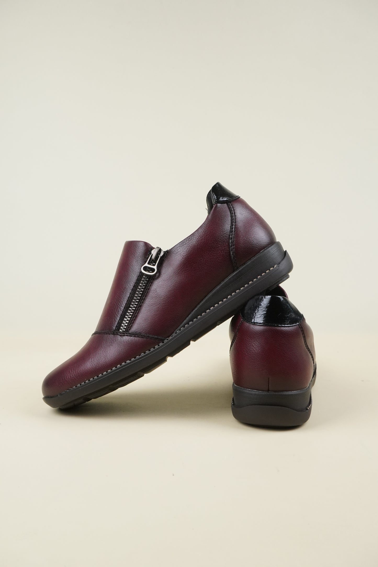 Comfort Slip-On Women's Shoes - Wine