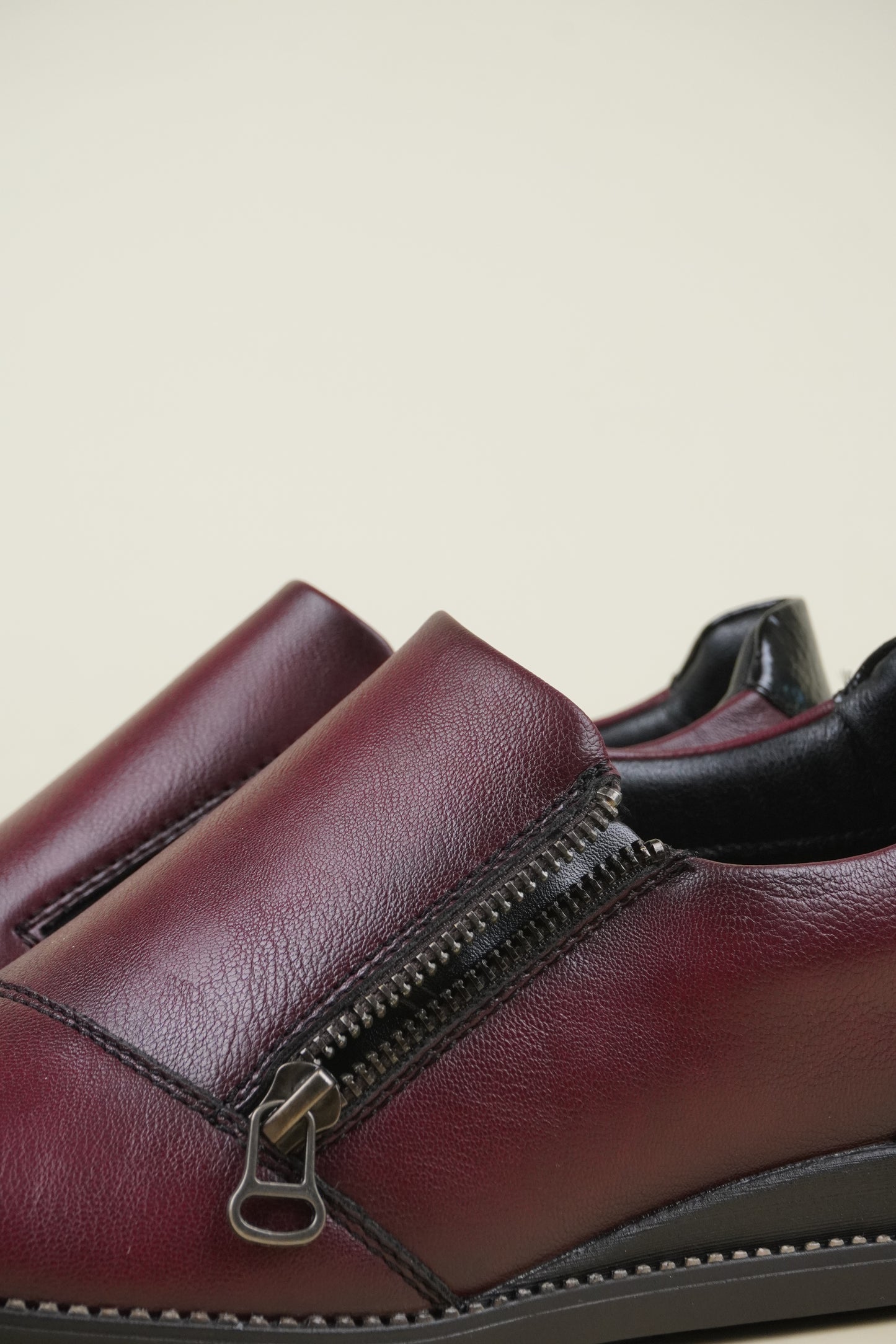 Comfort Slip-On Women's Shoes - Wine