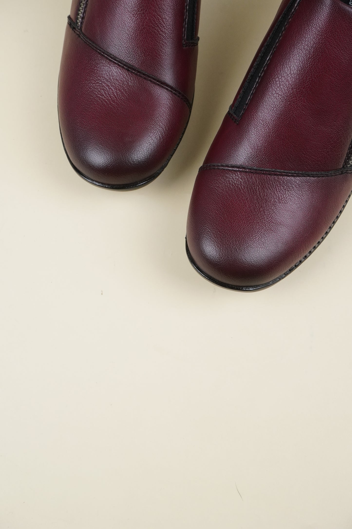 Comfort Slip-On Women's Shoes - Wine