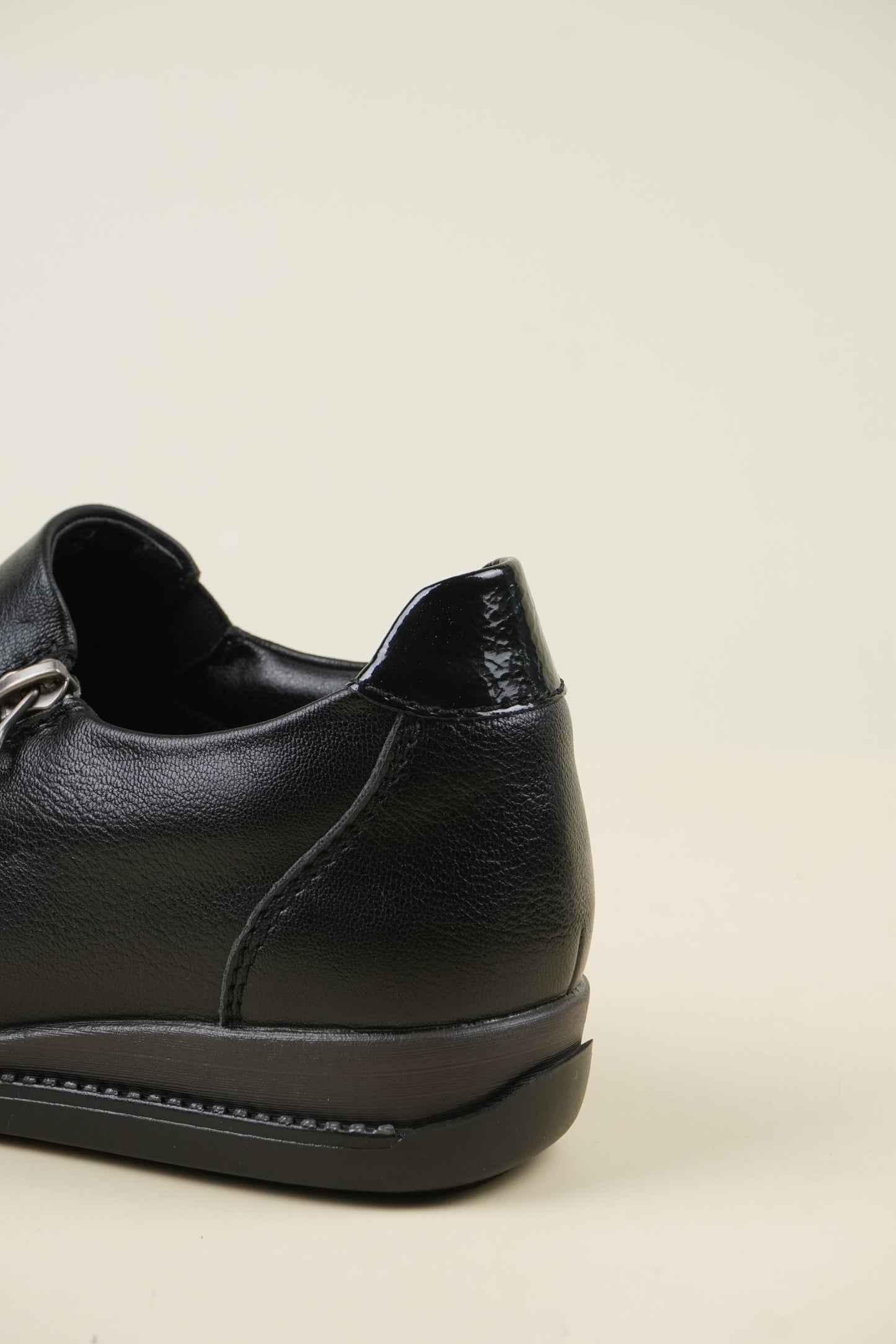 Comfort Slip-On Women's Shoes - Black