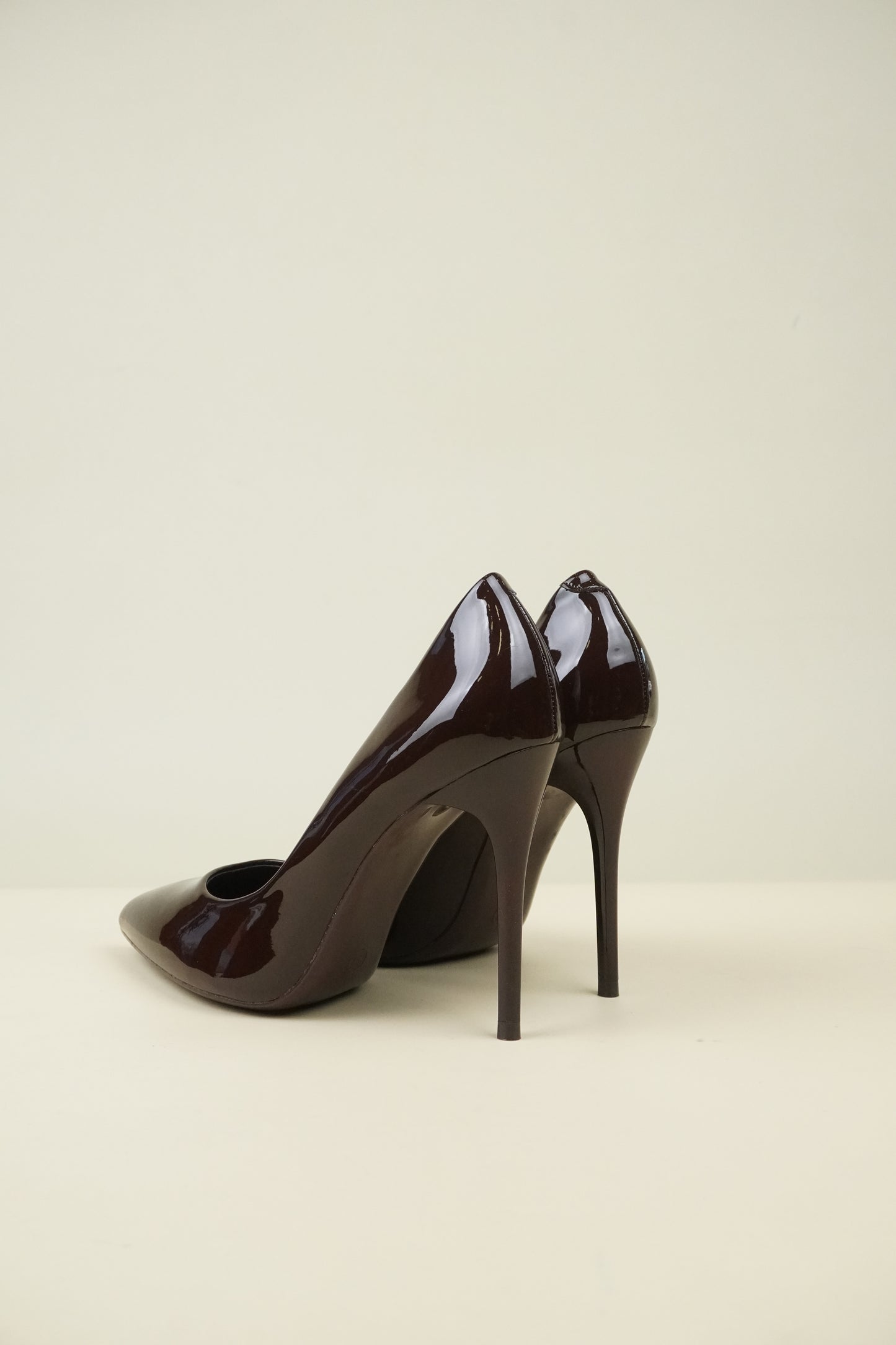 Classic High Heels - Coffee