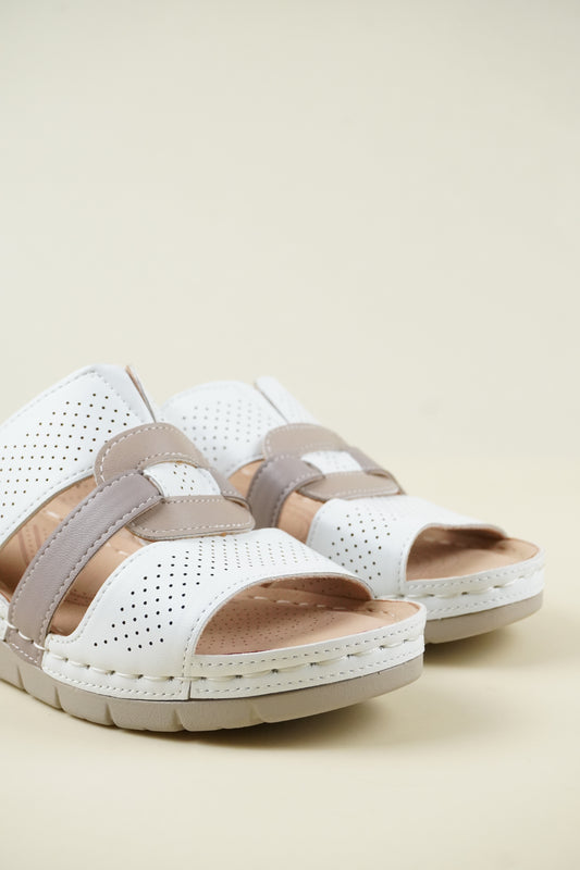 Open-Toe Wide-Fit Wedge Slippers 107 - White Camel