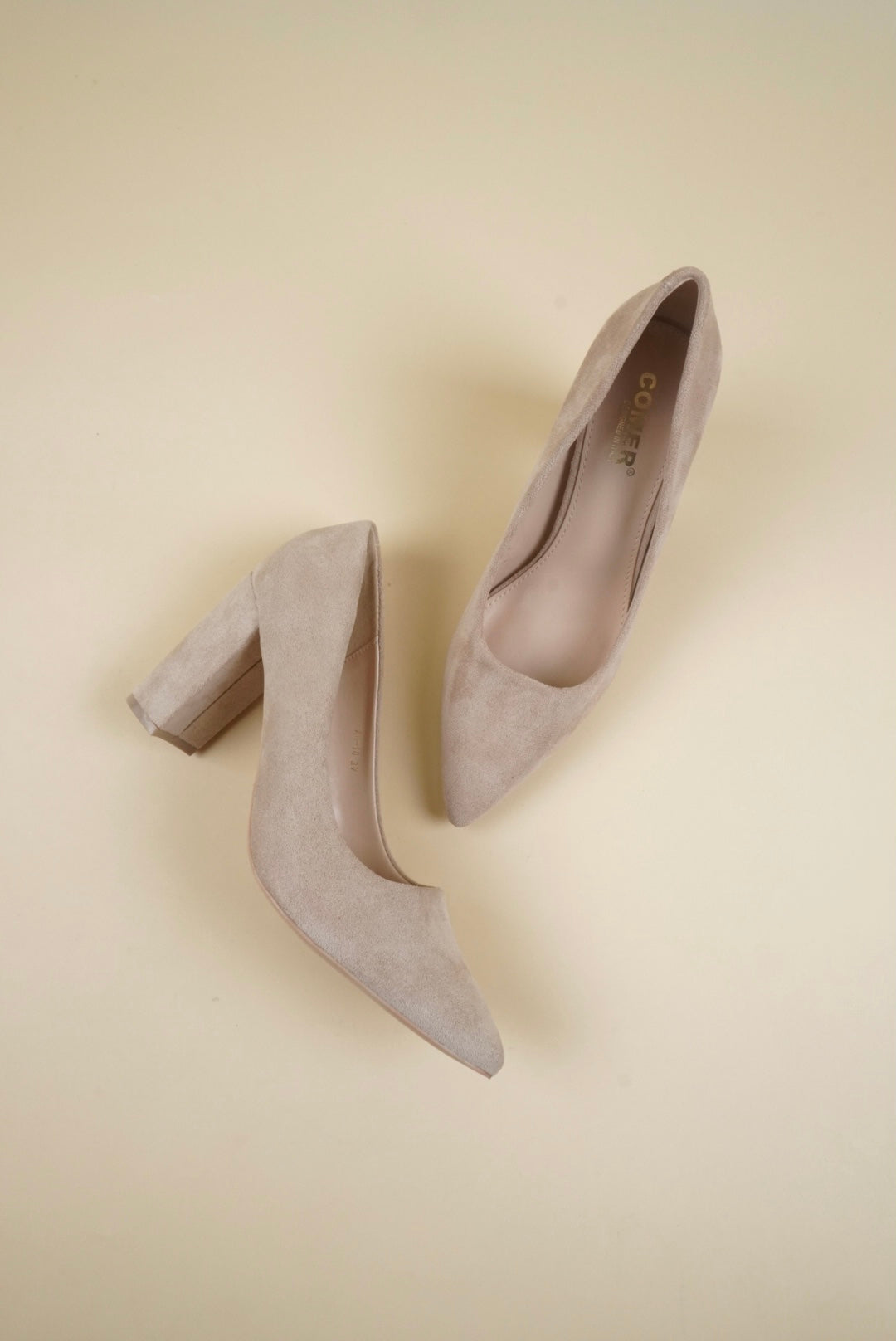 Suede Pumps - Beige