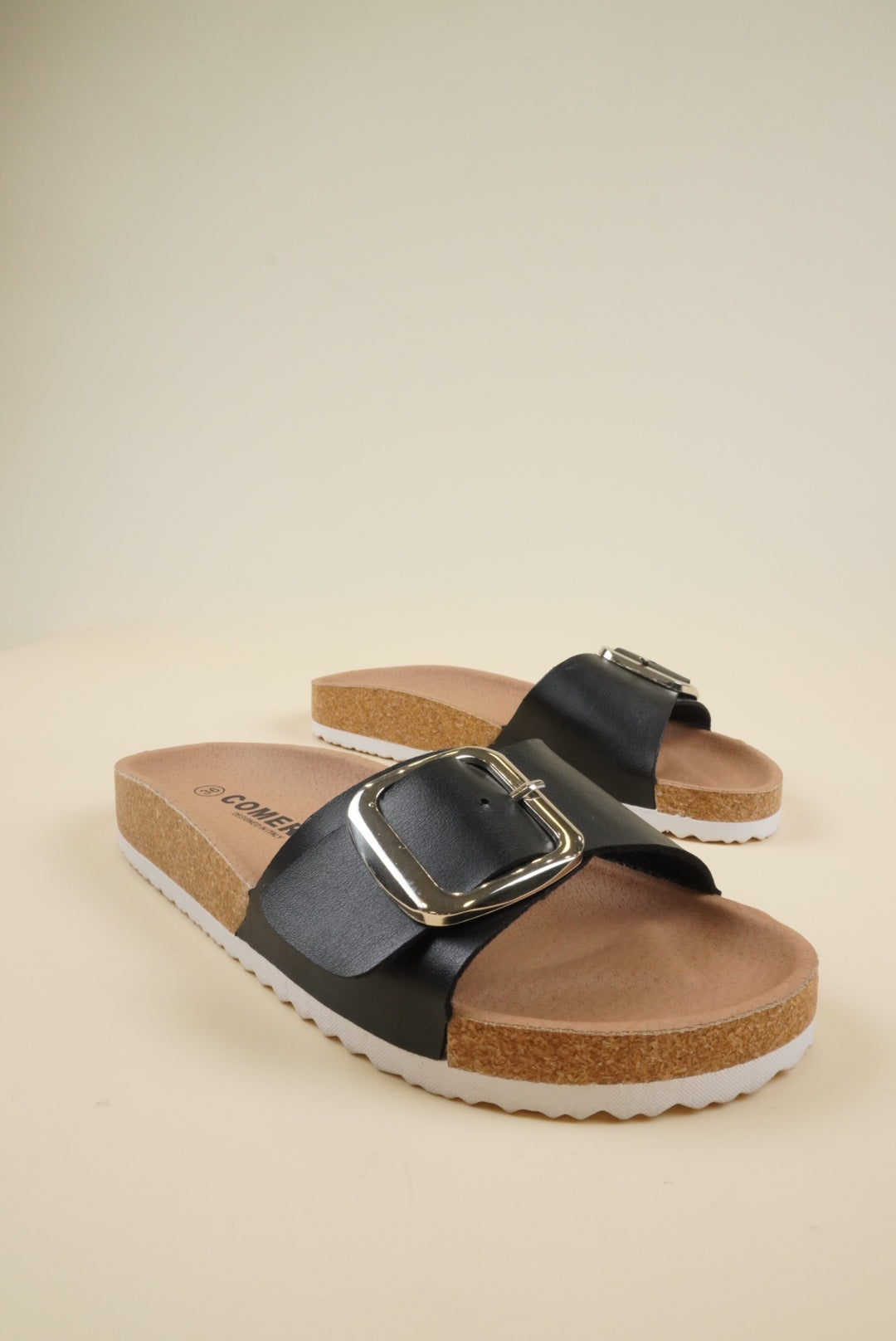 Single-Buckle Slippers - Black